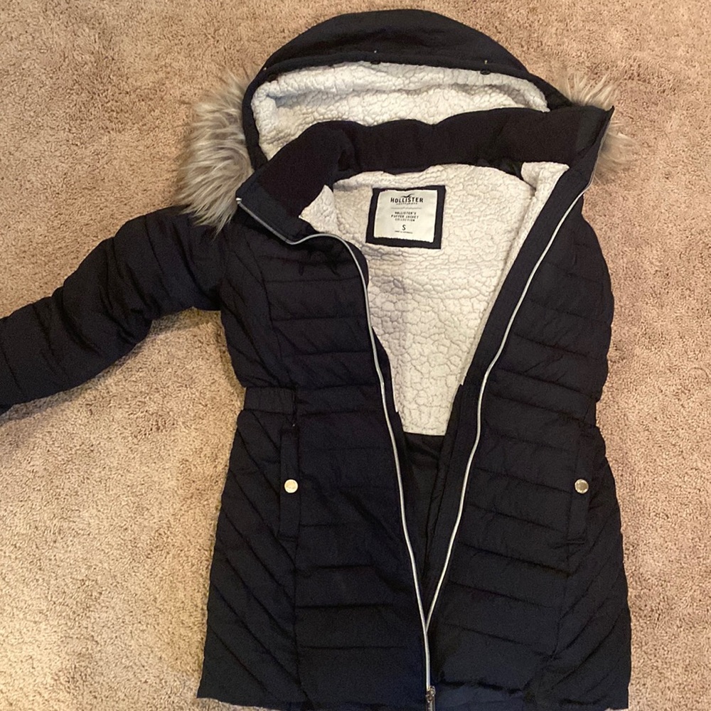 Used good condition Hollister winter coat S